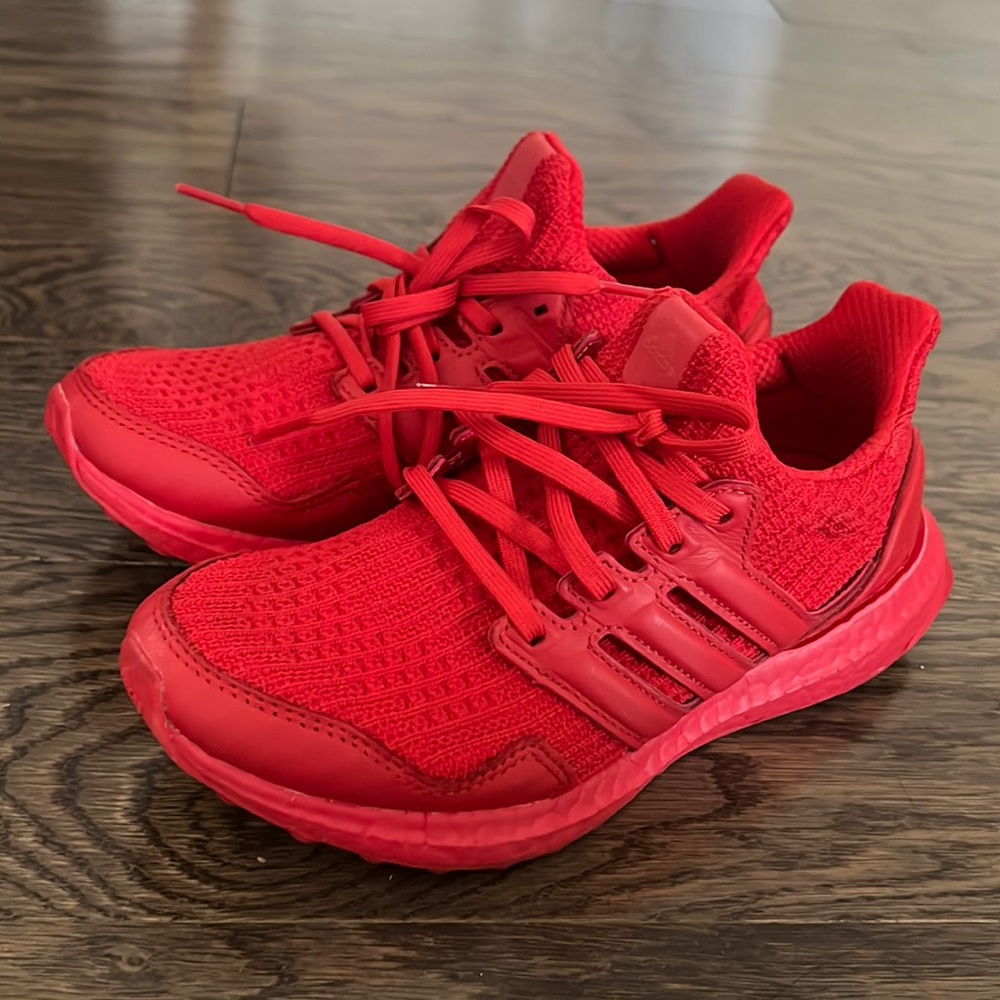 Ultra Boost Size 6 Womens - used twice